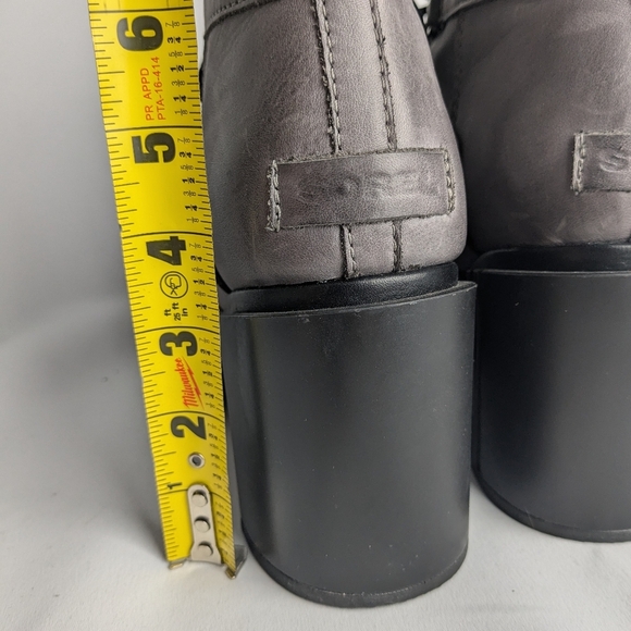 SOREL MARGO Leather Heel Booties Color Gray Size 10.5 With Laces - Picture 11 of 15
